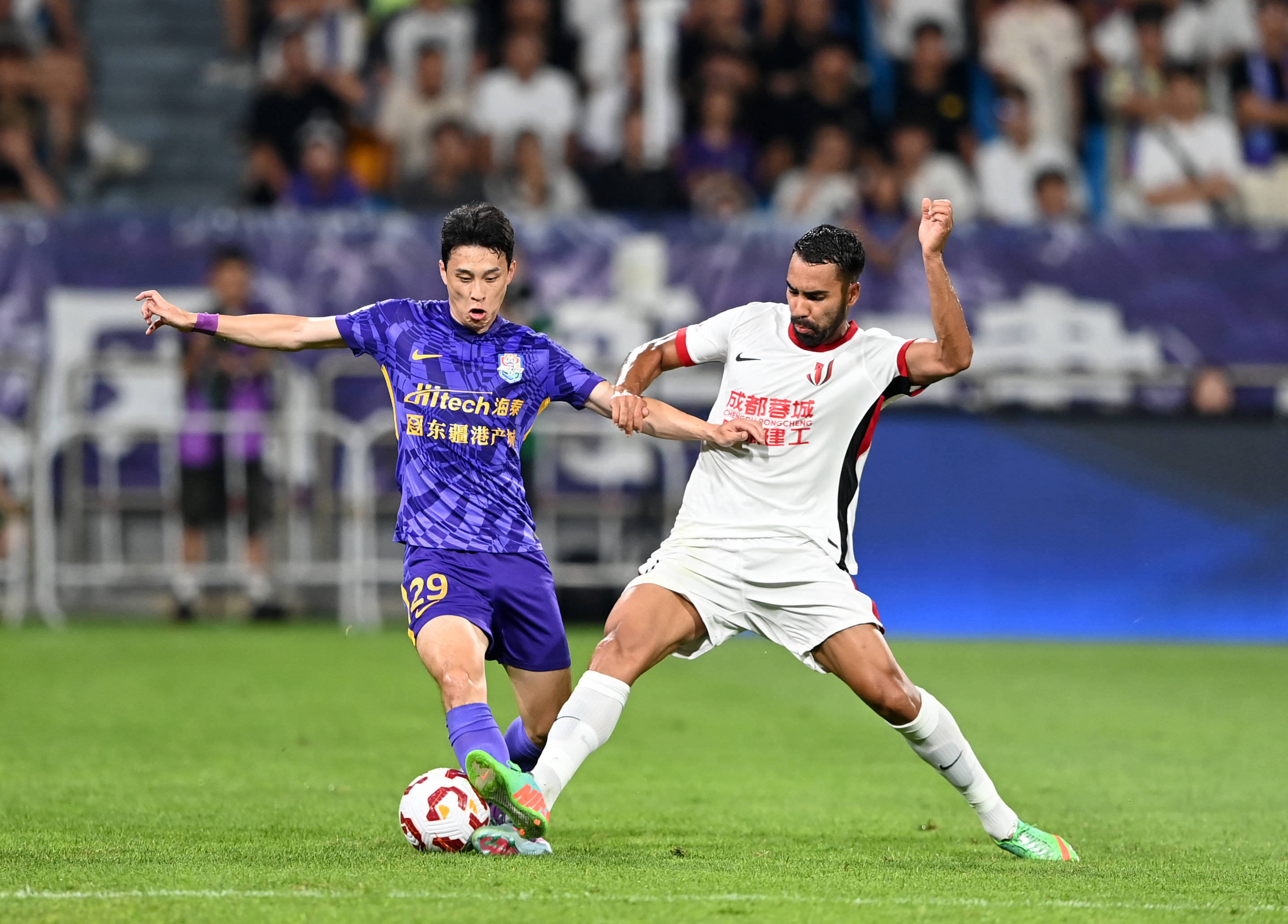 对抗高压逼 对抗高压逼