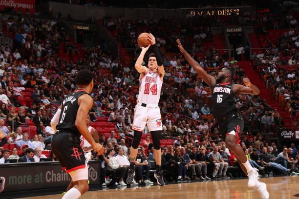 与阵容调整 与阵容调整